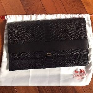 NWT Coach Clutch